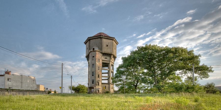Wieża ciśnień w Łaziskach Dolnych