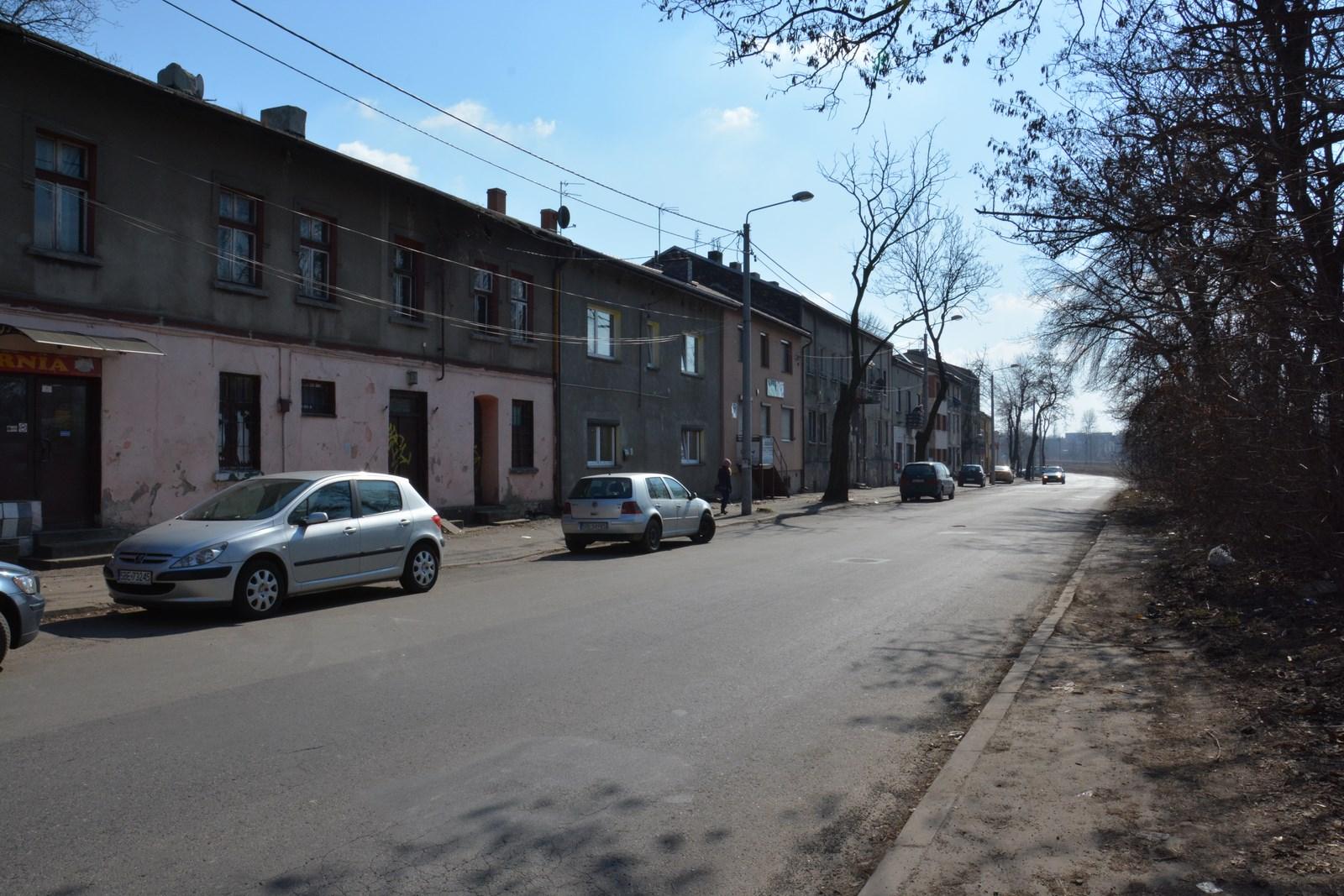 Kamienice przy ulicy