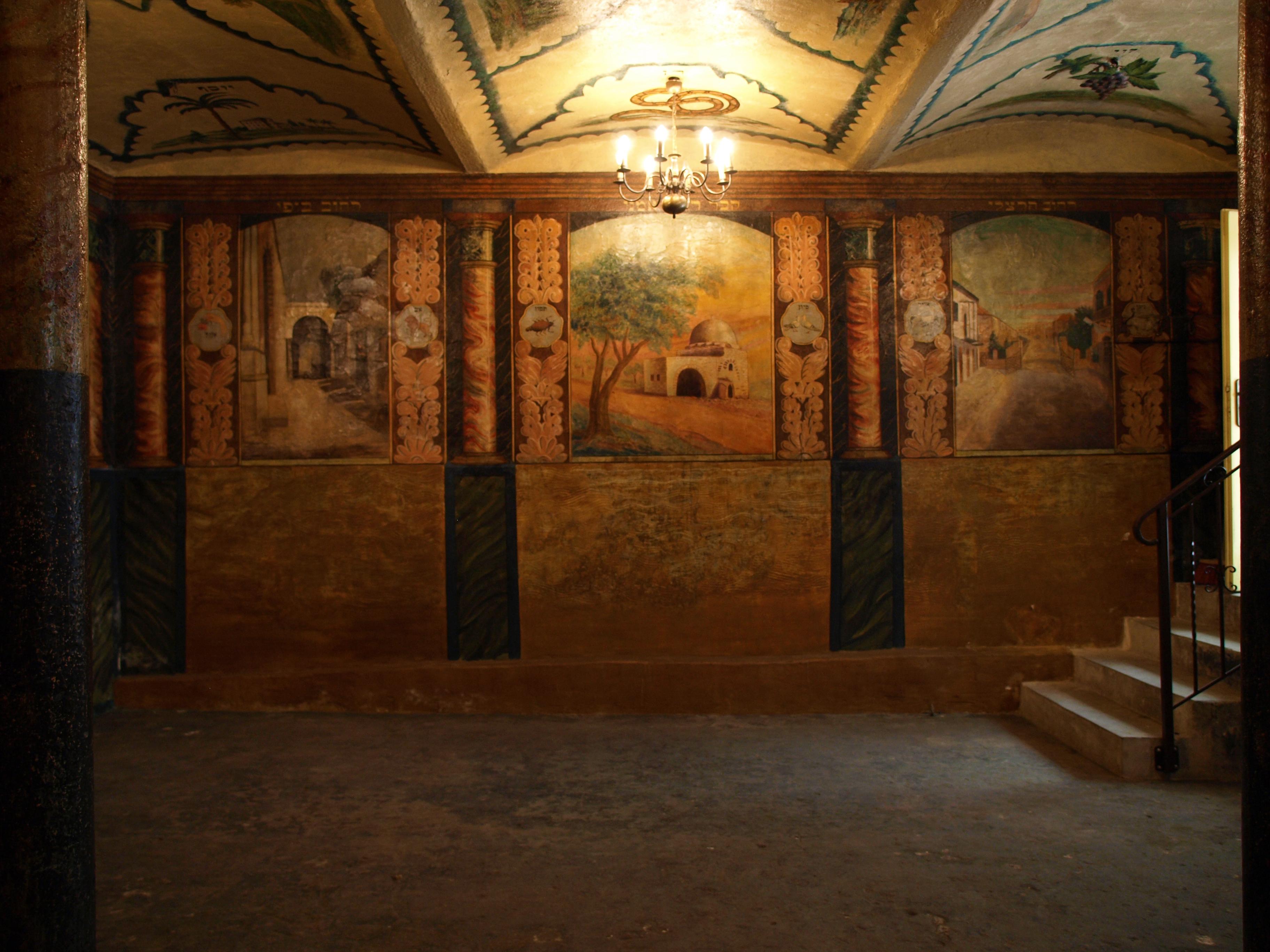Wnętrze synagogi