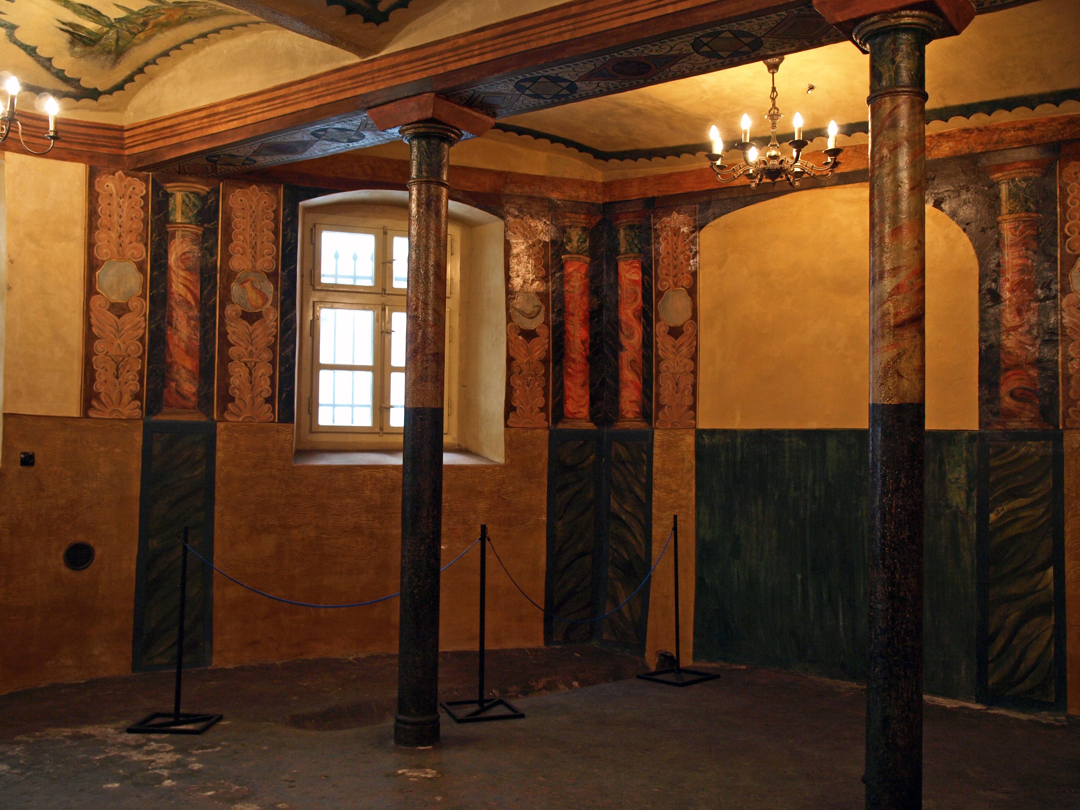 Wnętrze synagogi